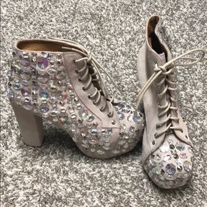 Jeffrey Campbell Platform Jewel Heel! Size 6